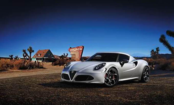 UNIEK: Nederlands bedrijf in project met koolstofvezel monocoque voor Alfa Romeo 4C